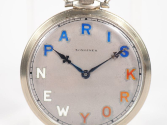 Vente aux enchères LONGINES.  Boitier No. 74923 Mouvement No. 4838578  Montre historique 