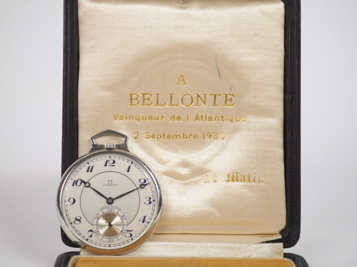 OMEGA. Boitier No. 7902100 Mouvement No. 7339952  Montre historique en