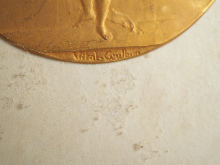 Médaille de l'Académie des Sports à Henri Farman en 1907 Recordman de 