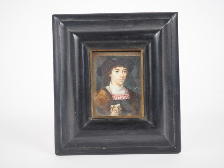 Miniature dans un cadre en bois noirci, "portrait de jeune homme". Sig