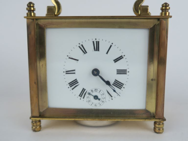 Pendulette d'officier début XXème en verre et laiton dans son coffret 