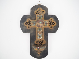 Vente aux enchères Bénitier Napoléon III en bronze, émaux cloisonnées polychromes et marb