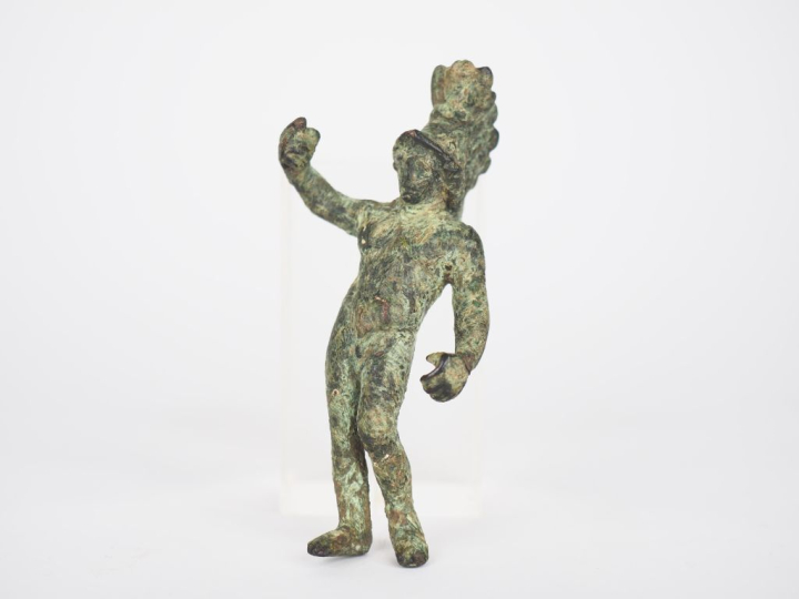 Figurine du dieu romain Mars. Bronze. H. 9 cm. (accident au poignet). 