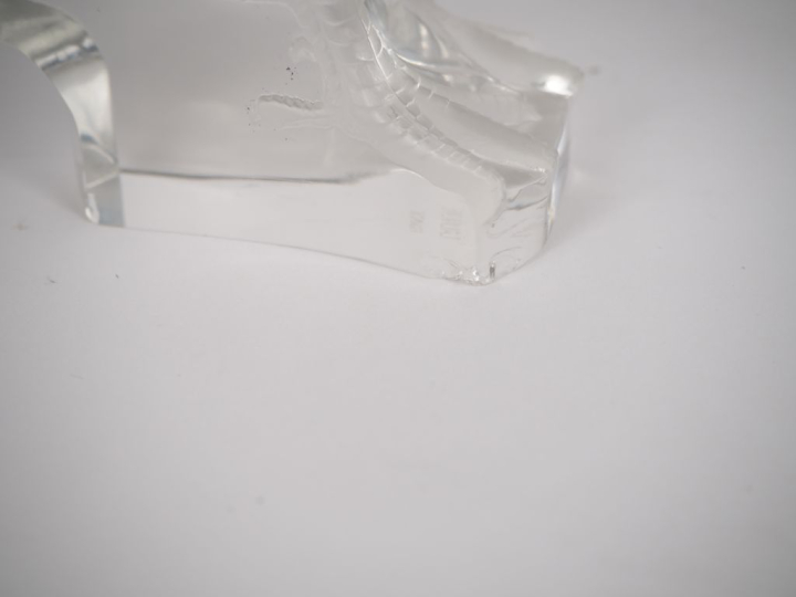 LALIQUE France. "Perdrix debout" et "Perdrix couchée" 2 presse-papiers