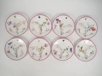 Vente aux enchères Manufacture de VIEILLARD à Bordeaux. Partie de service de table en faï