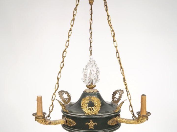 Lustre Napoléon III de style Empire en bronze doré et tôle verte à déc