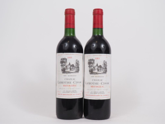 Vente aux enchères 2 BOUTEILLES CHÂTEAU LAMOTHE CISSAC HAUT MÉDOC - 1989 - BG