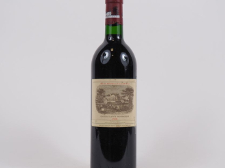 Vente aux enchères 1 BOUTEILLES CHÂTEAU LAFITE ROTHSCHILD 1er GCC PAUILLAC - 1991 - CAPS 