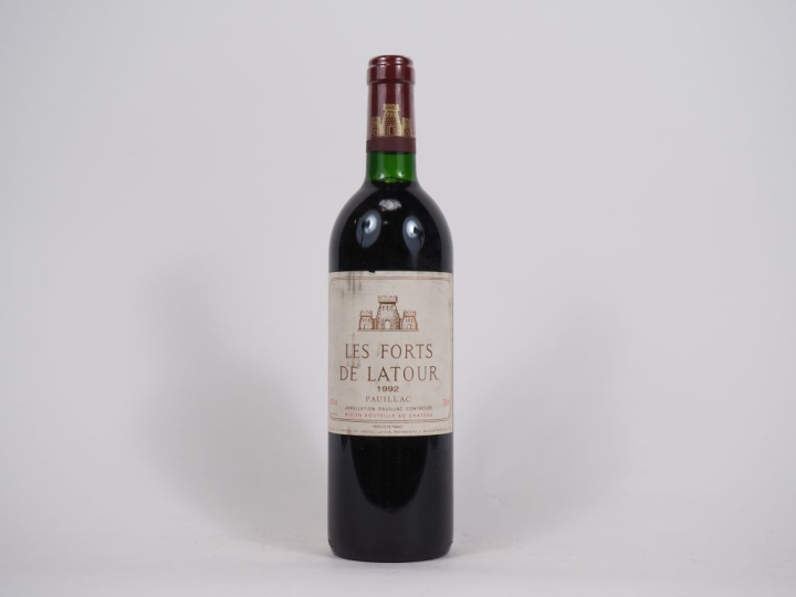 1 BOUTEILLE LES FORTS DE LATOUR PAUILLAC - 1992 - BG