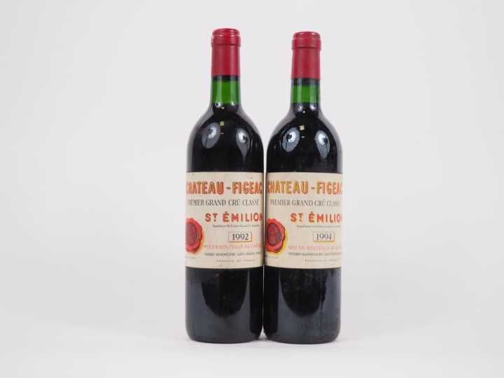 2 BOUTEILLES CHÂTEAU FIGEAC 1er GCC ST ÉMILION : 1 de 1992/1 de 1994