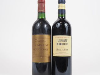 Vente aux enchères 2 BOUTEILLES MOULIS EN MÉDOC : 1 CHÂTEAU LA MOULINE 1989 - BG/1 LES HA