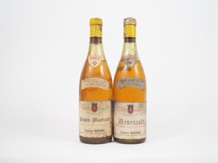 2 BOUTEILLES LOUIS AFFRE 1964 - BOUCHONS DESCENDANTS - ETA : 1 MEURSAU