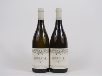 Vente aux enchères 2 BOUTEILLES MEURSAULT "LES GRANDS CHARRONS" M. BOUZEREAU   FILS - 201