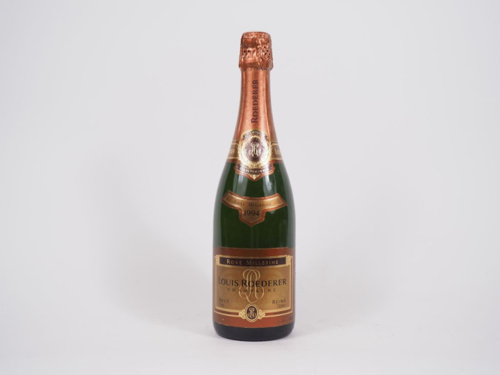 1 BOUTEILLE CHAMPAGNE LOUIS ROEDERER - 1994 - COFFRET ABIMÉ