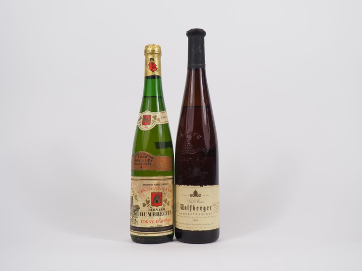 2 BOUTEILLES de 1983 : 1 TODAY D'ALSACE BERNARD HUMBRECHT/1 GEWURZTRAM