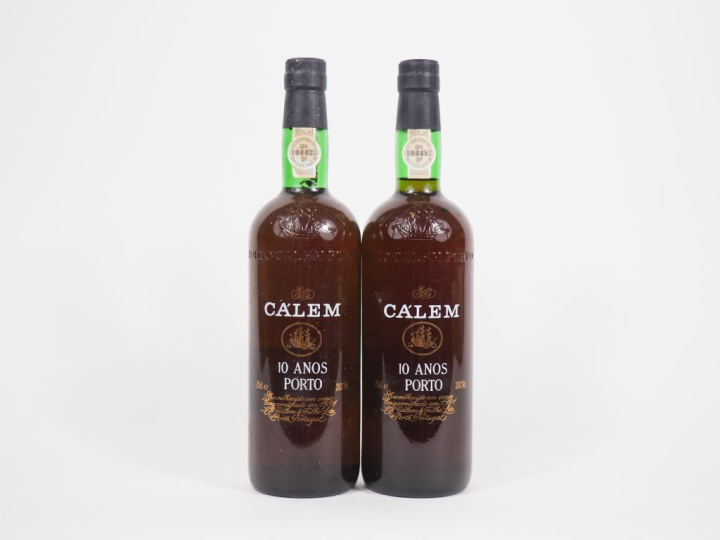 2 BOUTEILLES PORTO CALEM "10 ANOS"