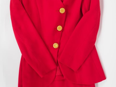 YVES SAINT LAURENT, Variation Ensemble de tailleur, veste et jupe, en 