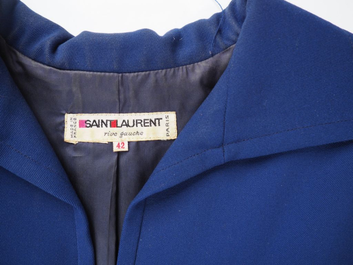 YVES SAINT LAURENT, Rive gauche Ensemble de tailleur, jupe et blouse, 