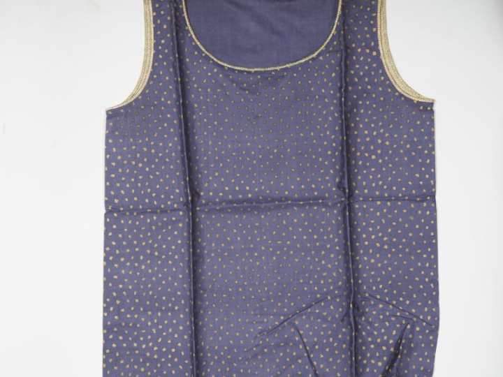 YVES SAINT LAURENT, Rive gauche Tunique sans manche, à décor tâcheté d