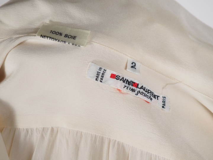 YVES SAINT LAURENT, Rive gauche Blouse à manches longues en soie (100%