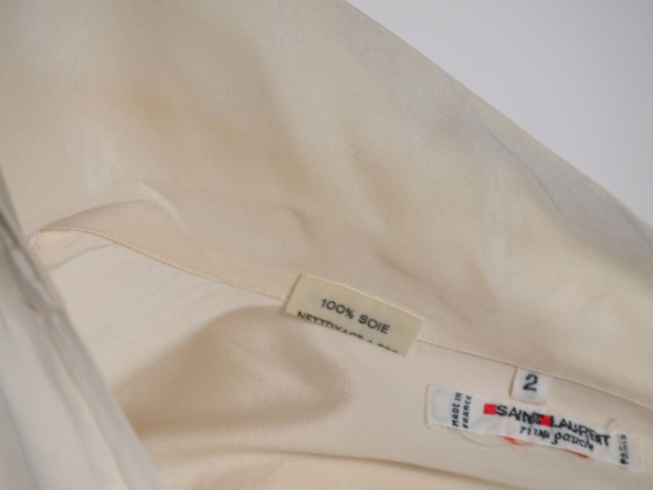 YVES SAINT LAURENT, Rive gauche Blouse à manches longues en soie (100%