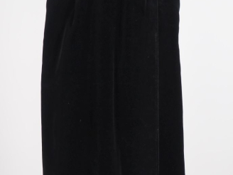 Vente aux enchères SAINT LAURENT, Rive gauche Jupe portefeuille mi-longue de couleur noir