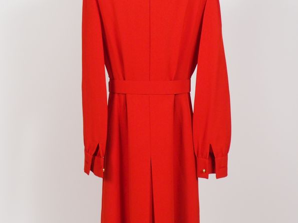 Mademoiselle RICCI, Nina RICCI Robe longue à ceinture.  Ouverture à l'