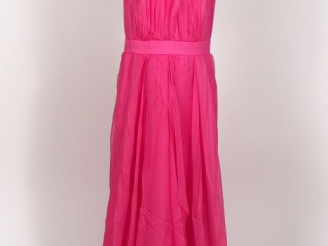 Vente aux enchères Nina RICCI, Boutique, Paris Robe dos nu en soie (100%) rose.  Attache 