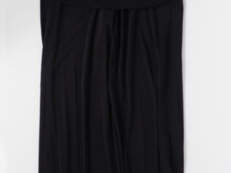 Vente aux enchères ESCADA Ensemble pantalon et caraco noir en polyamide et élasthane.  Le