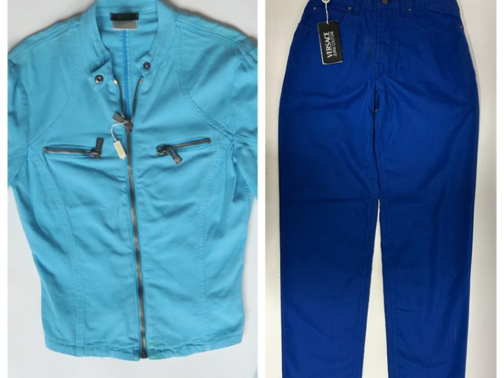 VERSACE Veste en coton (98%) de couleur turquoise.  Fermeture à l'avan