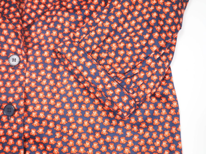 GIVENCHY, Nouvelle boutique Chemise à manches trois quarts, à décor de