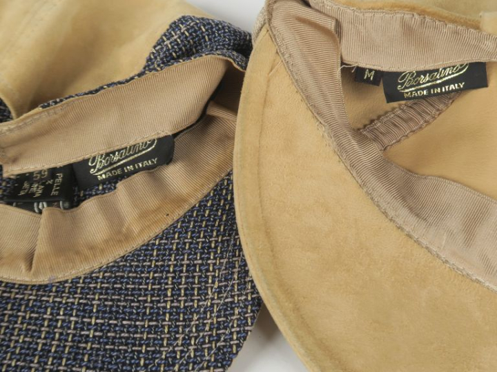 BORSALINO,  Ensemble comprenant deux différentes casquettes d'homme.  
