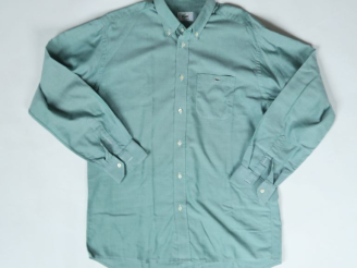Vente aux enchères LACOSTE Chemise en coton verte.  Taille 40.