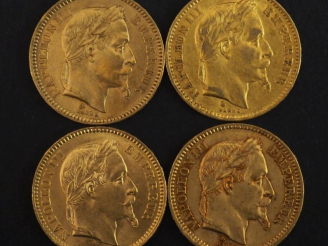 Vente aux enchères Quatre pièces de 20 Francs or, 1862-A, 1864-A, 1865-A et 1867-HB. FRAI
