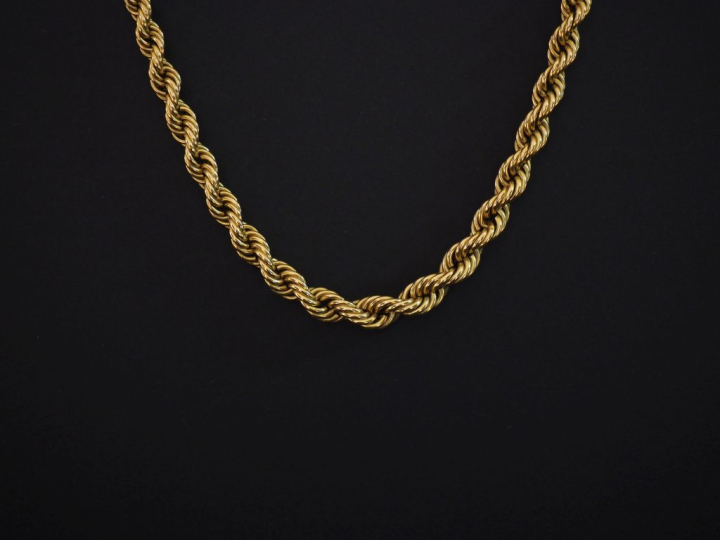 Collier souple or jaune 750, maille tressée et torsadée disposée en ch