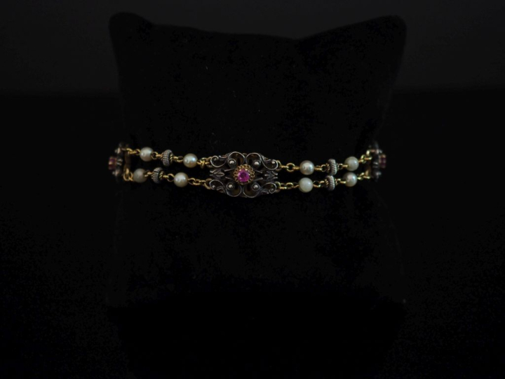 Bracelet souple en or jaune 750 et argent, composé de maillons rectang