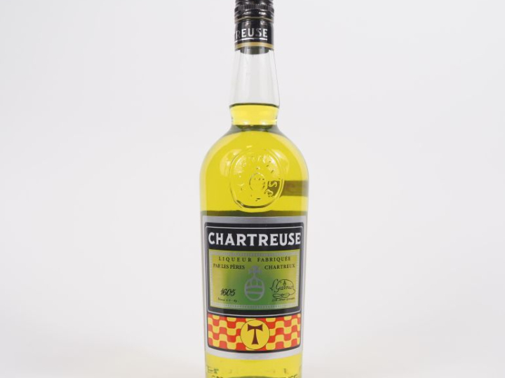 1 BOUTEILLE CHARTREUSE JAUNE EPISCOPALE LA TAU - 2020