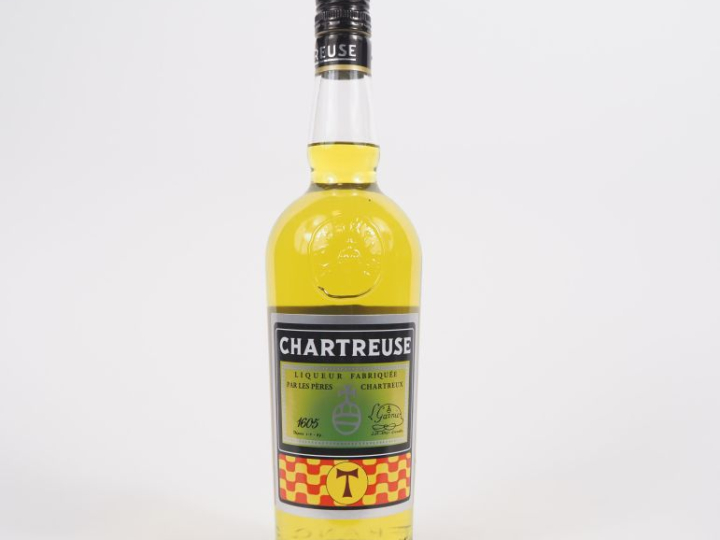 1 BOUTEILLE CHARTREUSE JAUNE EPISCOPALE LA TAU - 2021