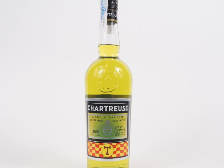 1 BOUTEILLE CHARTREUSE JAUNE EPISCOPALE LA TAU - 2017