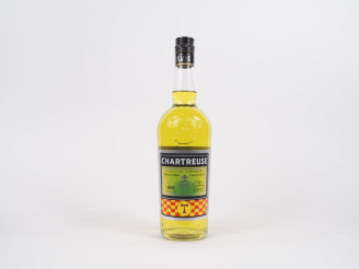 Vente aux enchères 1 BOUTEILLE CHARTREUSE JAUNE EPISCOPALE LA TAU - 2023