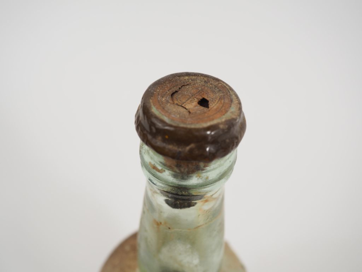 1 BOUTEILLE (50 CL) CHARTREUSE JAUNE "UNE TARRAGONE" PERIODE 1921-1929