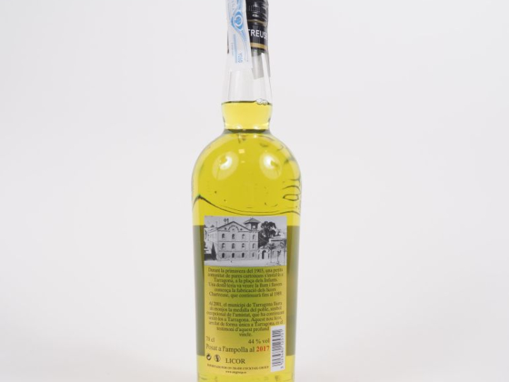 1 BOUTEILLE CHARTREUSE JAUNE EPISCOPALE LA TAU - 2017