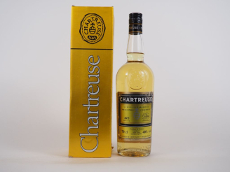 Vente aux enchères 1 BOUTEILLE CHARTREUSE JAUNE PERIODE 1982-1992 - ELA - FOND ÉTUI ACCID