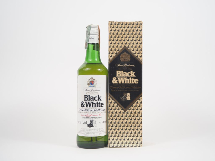 BLACK AND WHITE OLD SCOTCH WHISKY 70 cl - 40 %