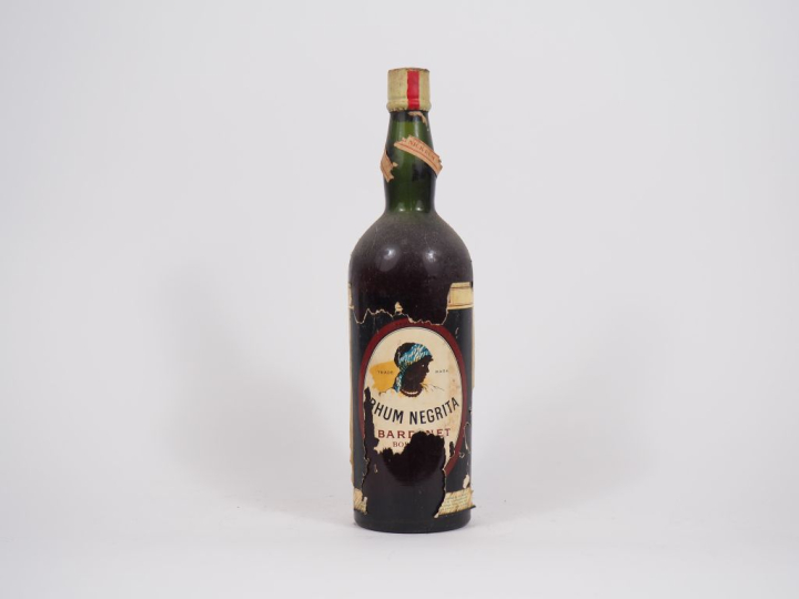 1 VIEILLE BOUTEILLE (1 L) RHUM OLD NICK NEGRITA BARDINET - ETA - NIVEA