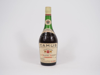 Vente aux enchères 1 VIEILLE BOUTEILLE COGNAC CAMUS LA GRANDE MARQUE 'CELEBRATION'