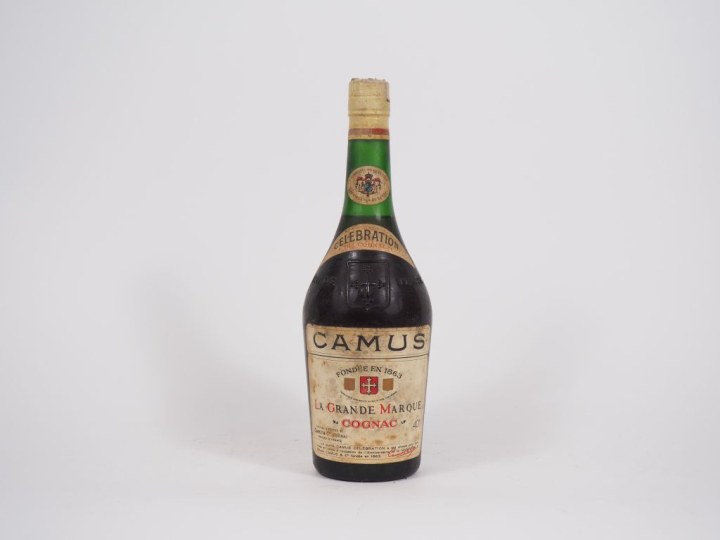 1 BOUTEILLE COGNAC CAMUS "CÉLÉBRATION" LA GRANDE MARQUE 