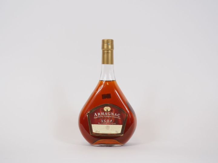 1 BOUTEILLE ARMAGNAC V.S.O.P. 