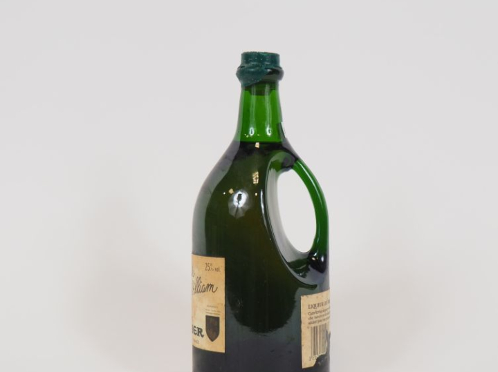 1 BOUTEILLE LIQUEUR DE POIRE WILLIAMS DISTILLERIE CHEVALIER 