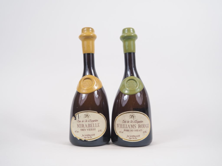 2 BOUTEILLES (70 CL) EAU DE VIE J. NUSBAUMER : 1 MIRABELLE TRÈS VIEILL